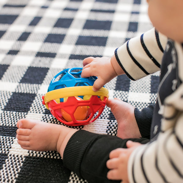 Bendy Ball Easy Grasp Oball Rattle Bpa-Free Toy, Ages 3 Months+