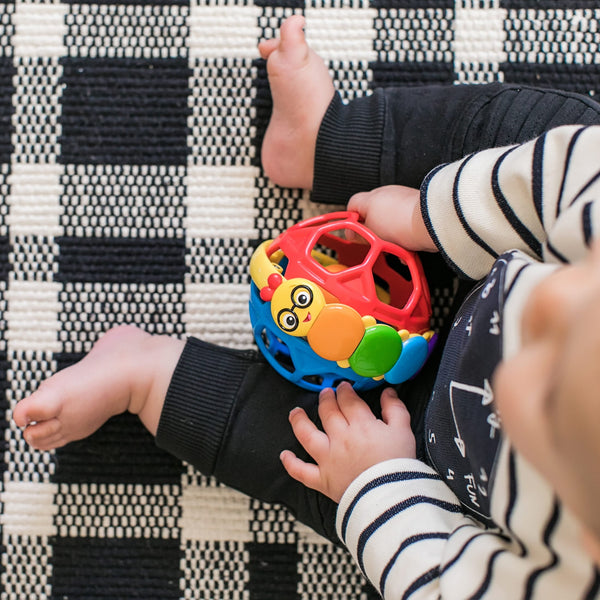 Bendy Ball Easy Grasp Oball Rattle Bpa-Free Toy, Ages 3 Months+